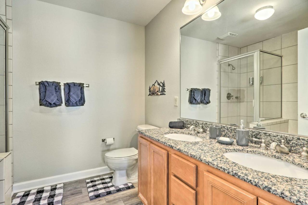 Downtown Pigeon Forge Condo With Pool Access! Екстер'єр фото