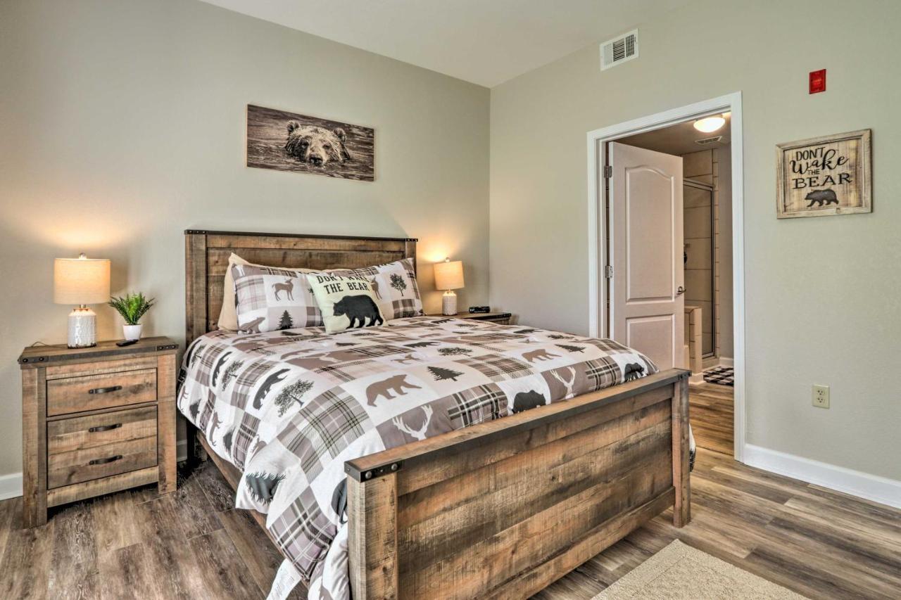 Downtown Pigeon Forge Condo With Pool Access! Екстер'єр фото